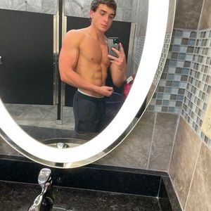 Meet your Posher, Gage